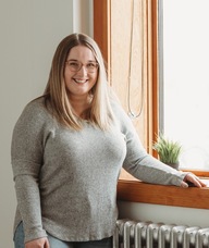 Book an Appointment with Breanne Goraluk for Counselling / Psychology / Mental Health