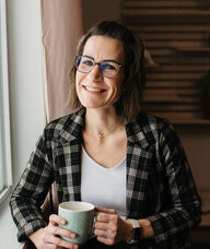 Book an Appointment with Andrea (Annie) Kolisnyk for Counselling / Psychology / Mental Health