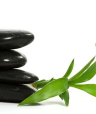 Book an Appointment with Linda Iamundi for Reiki
