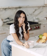 Book an Appointment with Isabella Lagana at Holistic Healthcare Centre