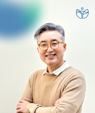 Book an Appointment with "David" Jong-Eun Seo for Acupuncture