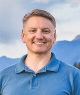 Book an Appointment with Sean Szutka at NorthShore Counselling & Wellness