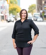 Book an Appointment with Stacey Coene at Lakeshore Location