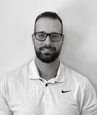 Book an Appointment with Jakub Pawlak for Physiotherapy