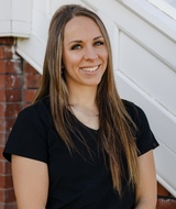 Book an Appointment with Laura Welsch at Synced Clinical Spa