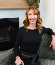 Book an Appointment with Lindsey Moar for Psychotherapy / Counselling