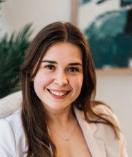 Book an Appointment with Melodi Laframboise for Free Consultation