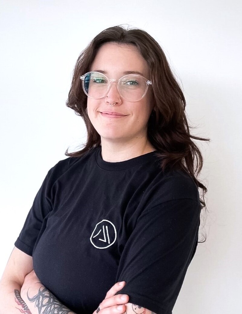 Photo of Hannah Dixon