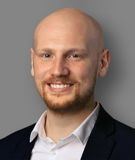 Book an Appointment with Julian Da Cambra for Specialized Treatment