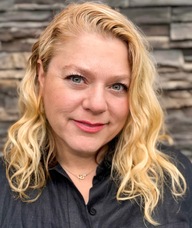 Book an Appointment with Chrissy McIntyre for Specialized Treatment