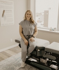Book an Appointment with Dr. Samantha Sims for Chiropractic