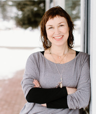 Book an Appointment with deirdre mclaughlin for FREE 15 min CONSULT with a Registered Counsellor (RCC or CCC)